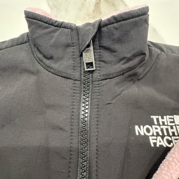 The North Face Toddler Denali Fleece Jacket Pink & Black Polartec 2T - Picture 4 of 9